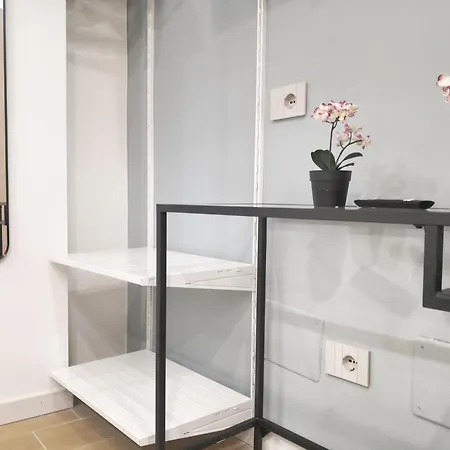 I-host Luxury - Bianca Apartment Como