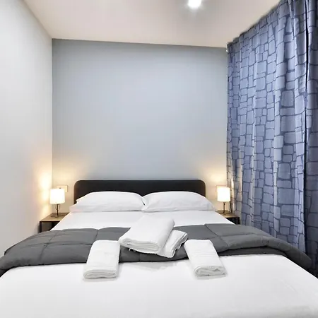 I-host Luxury - Bianca Apartment