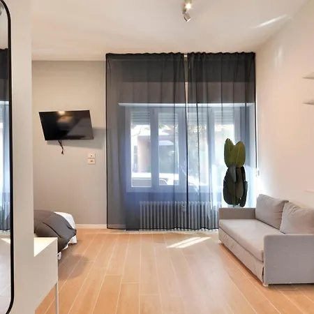 I-host Luxury - Bianca Apartment